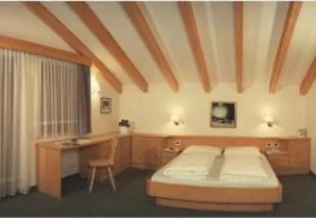 Otel Vajolet 3*